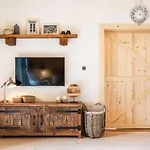 Stvrta Voda - Janska Dağ evi